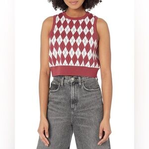 NWT Levi’s Ilia Red Argyle Knit Sweater Vest Vintage Inspired Shrunken Fit M